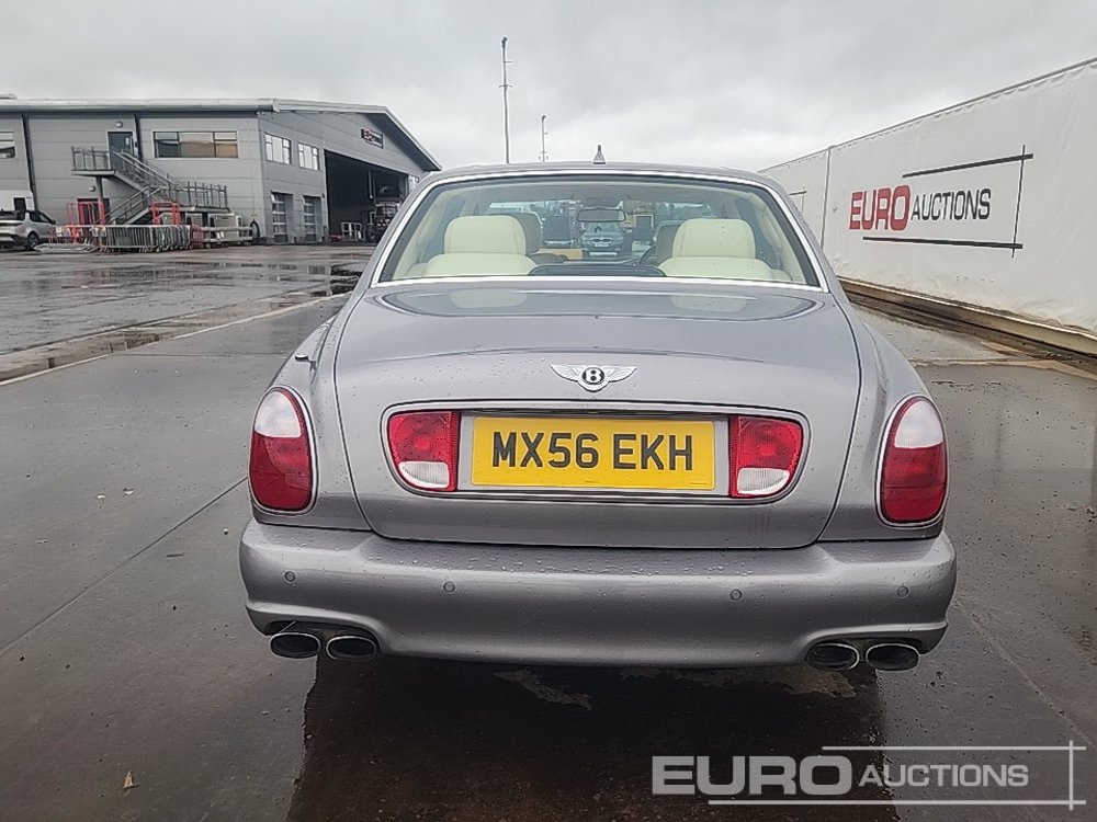 2006 Bentley Arnage - Αυτοκίνητο: φωτογραφία 4 2006 Bentley Arnage - Αυτοκίνητο: φωτογραφία 4
