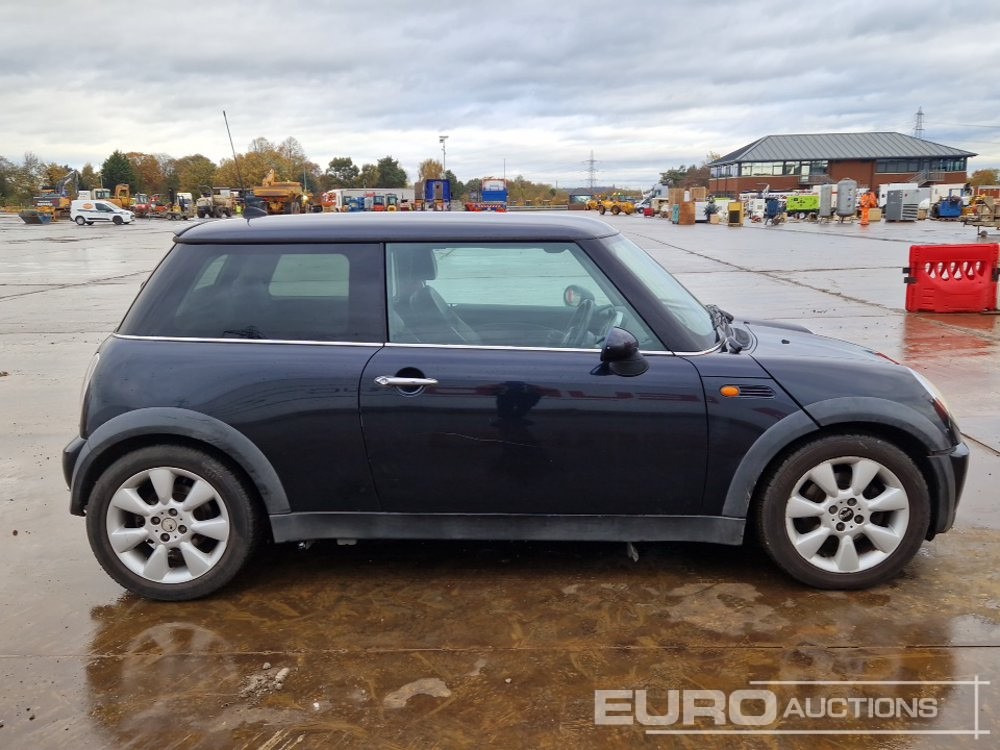 Αυτοκίνητο 2006 Mini Cooper: φωτογραφία 6 Αυτοκίνητο 2006 Mini Cooper: φωτογραφία 6