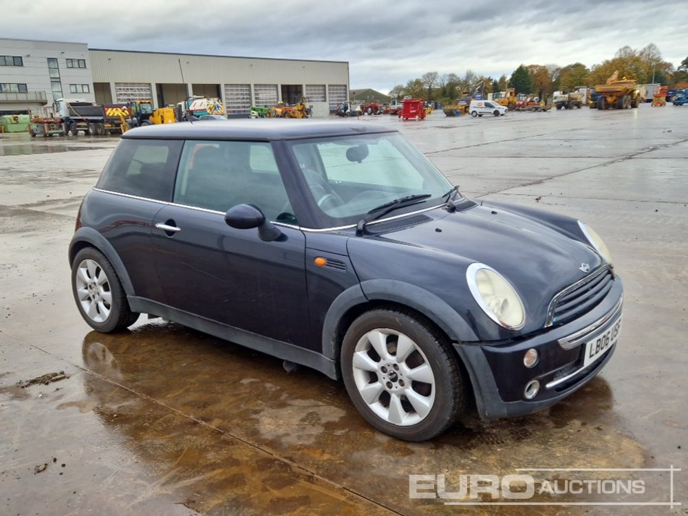 Αυτοκίνητο 2006 Mini Cooper: φωτογραφία 7 Αυτοκίνητο 2006 Mini Cooper: φωτογραφία 7