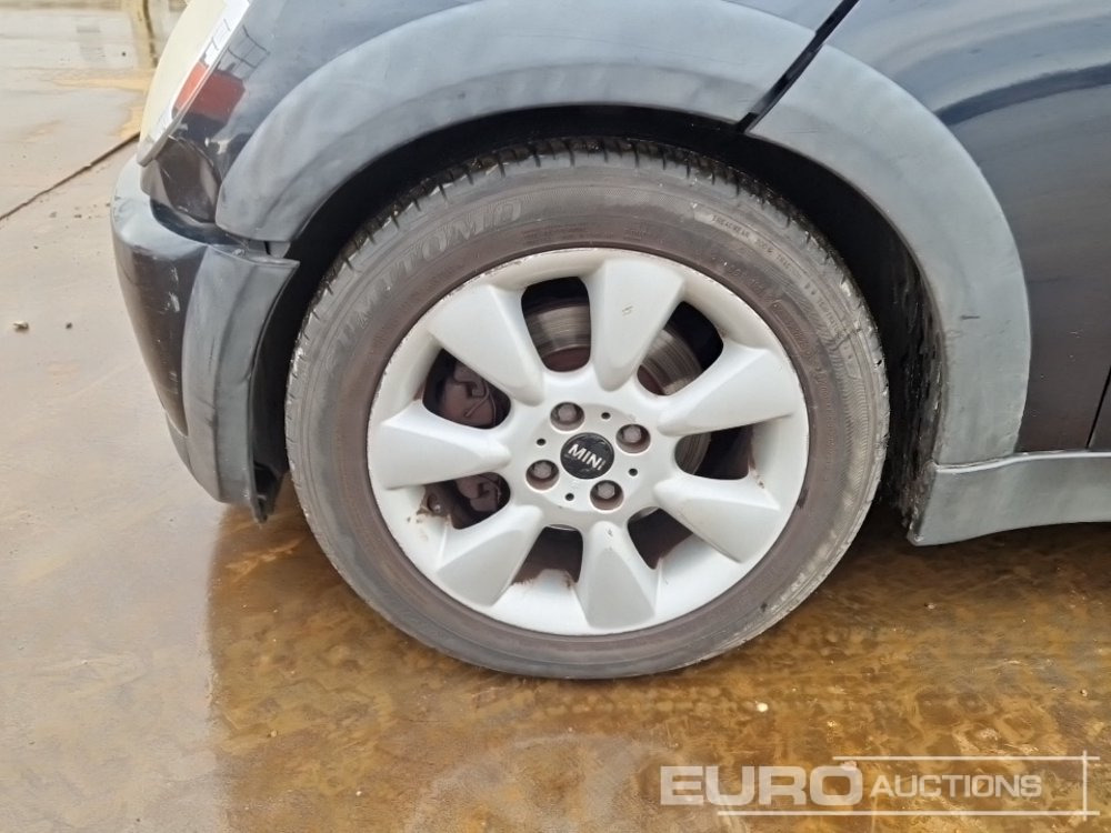 Αυτοκίνητο 2006 Mini Cooper: φωτογραφία 9 Αυτοκίνητο 2006 Mini Cooper: φωτογραφία 9
