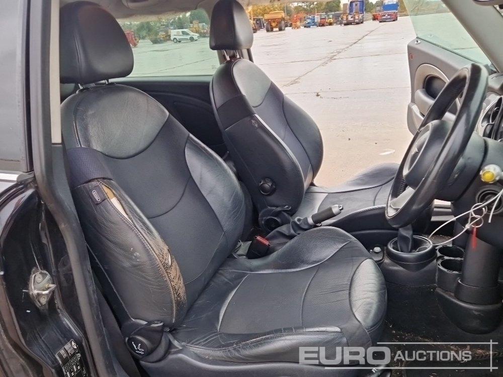 Αυτοκίνητο 2006 Mini Cooper: φωτογραφία 23 Αυτοκίνητο 2006 Mini Cooper: φωτογραφία 23