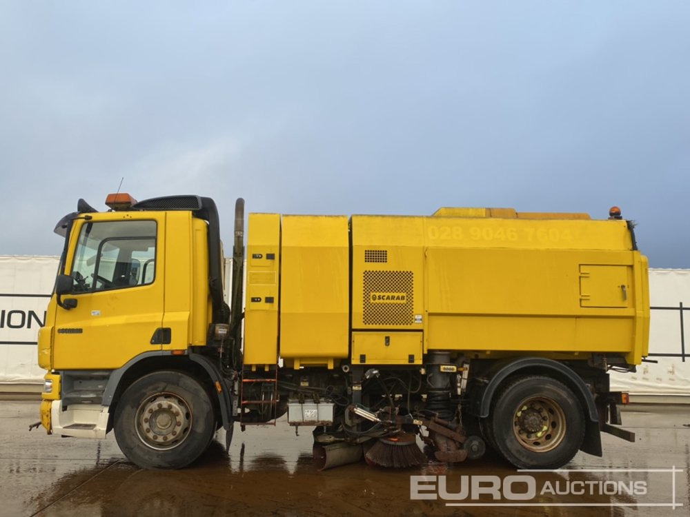 2009 DAF CF - Σάρωθρο δρόμων: φωτογραφία 2 2009 DAF CF - Σάρωθρο δρόμων: φωτογραφία 2