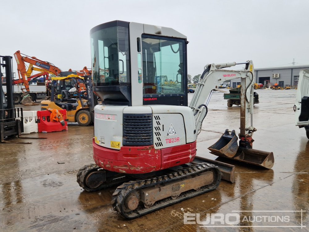 2010 Takeuchi TB23R - Μίνι εκσκαφέας: φωτογραφία 5 2010 Takeuchi TB23R - Μίνι εκσκαφέας: φωτογραφία 5