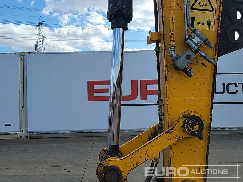 Ερπυστριοφόρος εκσκαφέας 2011 JCB JS220LC: φωτογραφία 28