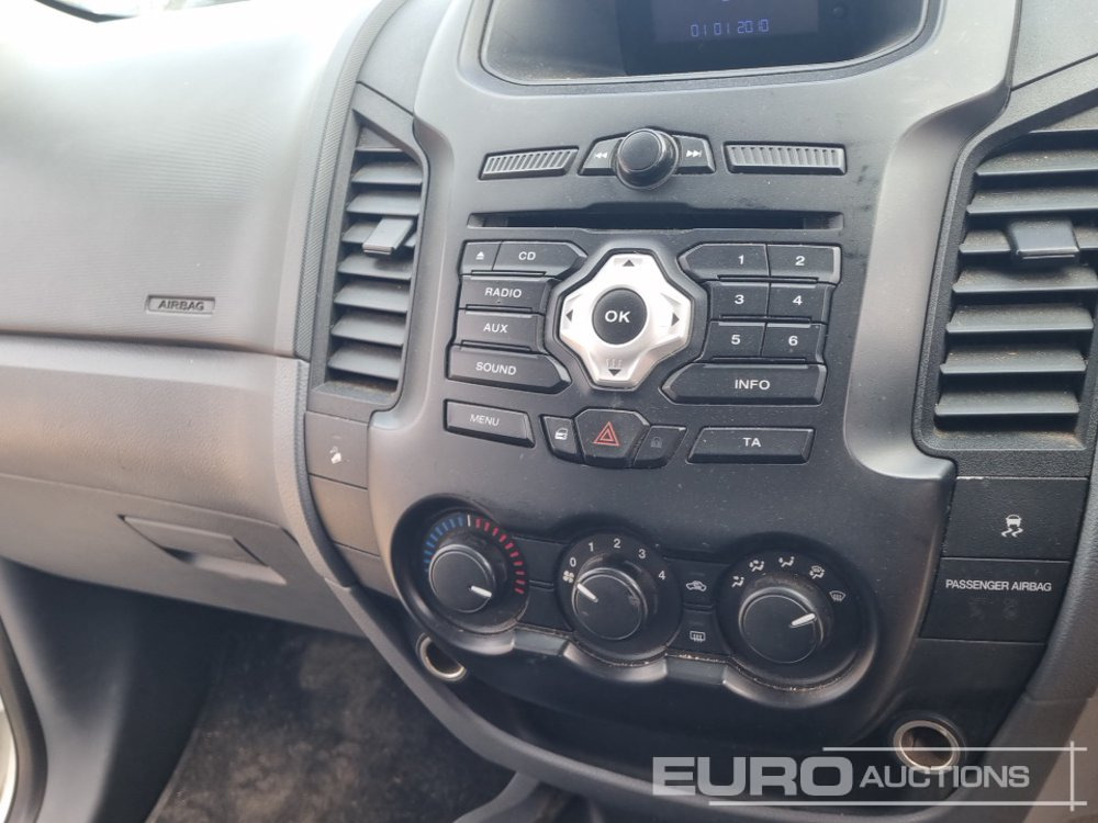 Ημιφορτηγό 2012 Ford Ranger 2.2: φωτογραφία 29