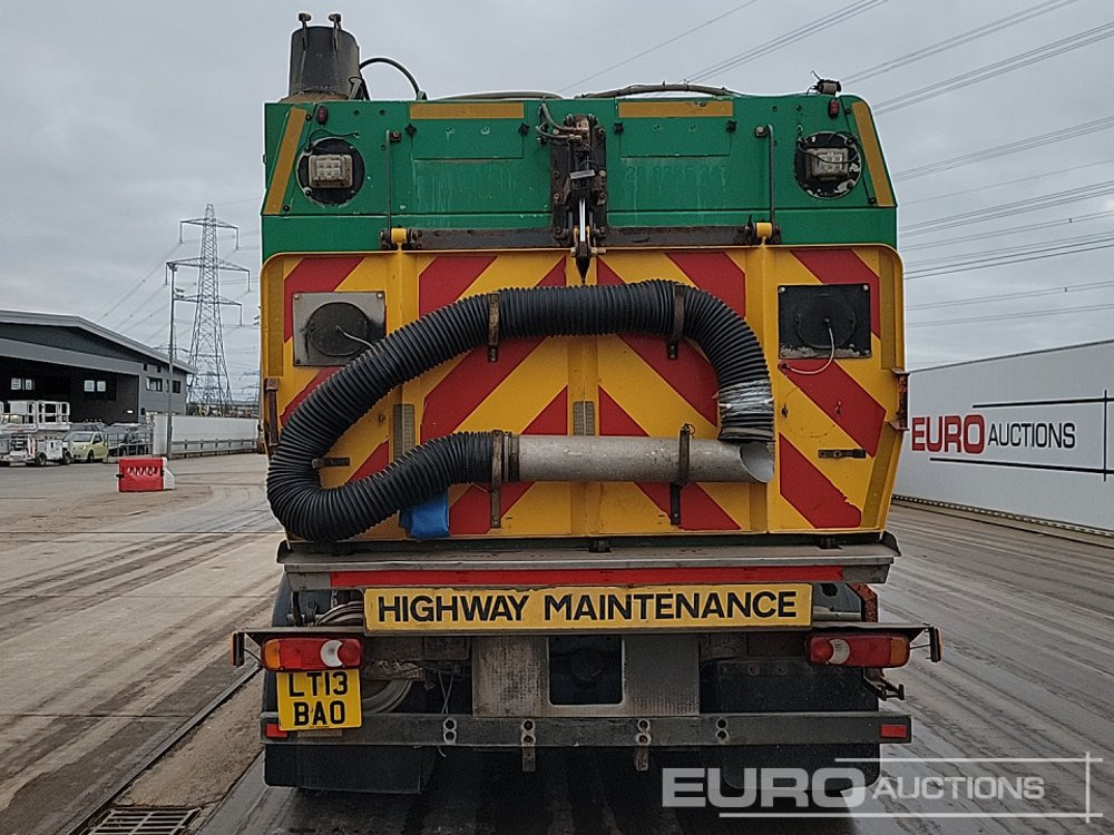 2013 DAF 55.220 - Σάρωθρο δρόμων: φωτογραφία 4 2013 DAF 55.220 - Σάρωθρο δρόμων: φωτογραφία 4