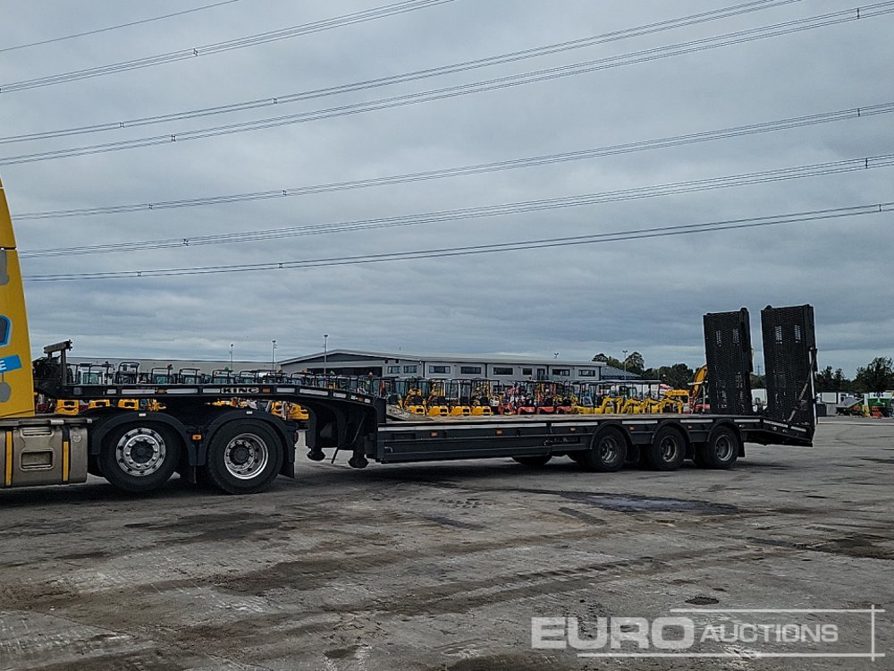 2013 King GTS44-3 - Επικαθήμενο με χαμηλό δάπεδο: φωτογραφία 1 2013 King GTS44-3 - Επικαθήμενο με χαμηλό δάπεδο: φωτογραφία 1