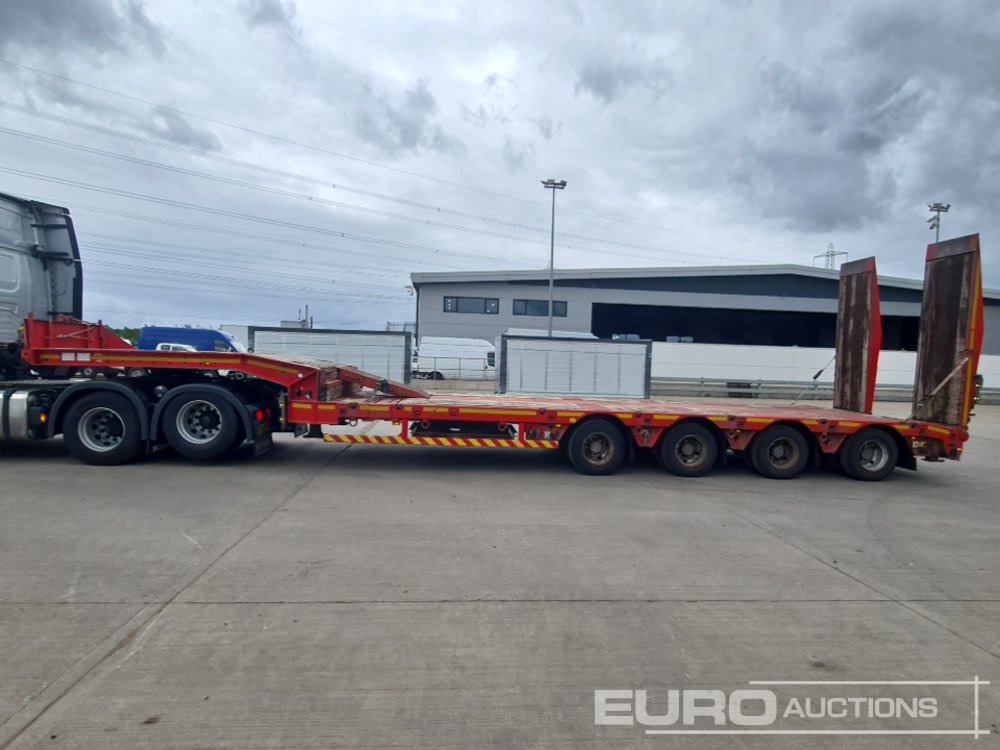 2015 Faymonville 4 Axle Step Frame Extendable Low Loader Trailer, Twin Axle Rear Steer, Ramps - Επικαθήμενο με χαμηλό δάπεδο: φωτογραφία 2 2015 Faymonville 4 Axle Step Frame Extendable Low Loader Trailer, Twin Axle Rear Steer, Ramps - Επικαθήμενο με χαμηλό δάπεδο: φωτογραφία 2