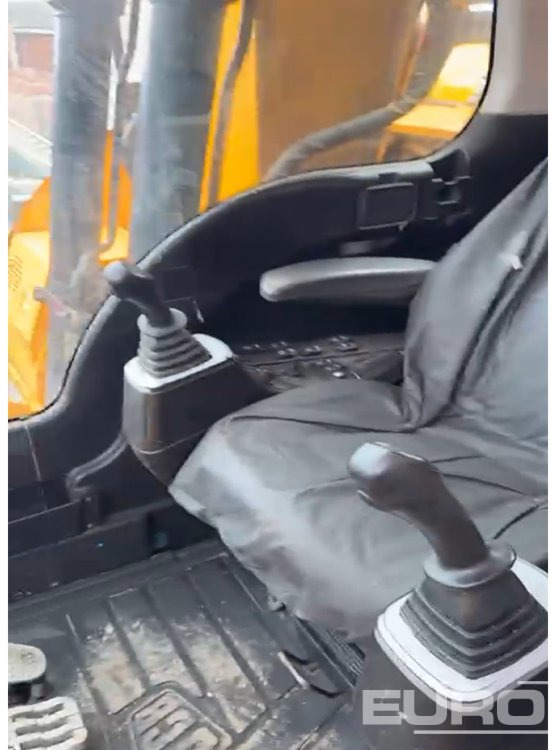 2015 JCB JS130LC - Ερπυστριοφόρος εκσκαφέας: φωτογραφία 5 2015 JCB JS130LC - Ερπυστριοφόρος εκσκαφέας: φωτογραφία 5