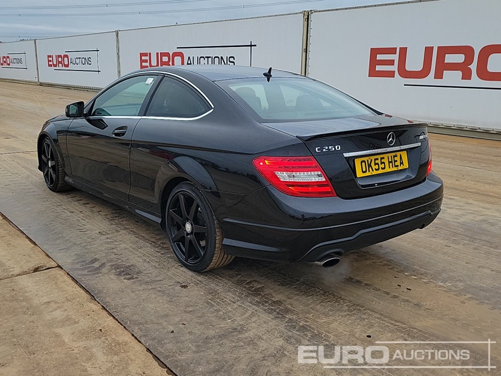2015 Mercedes C250 AMG - Αυτοκίνητο: φωτογραφία 3 2015 Mercedes C250 AMG - Αυτοκίνητο: φωτογραφία 3