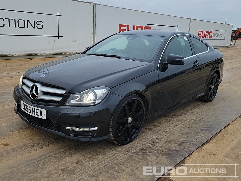 2015 Mercedes C250 AMG - Αυτοκίνητο: φωτογραφία 1 2015 Mercedes C250 AMG - Αυτοκίνητο: φωτογραφία 1
