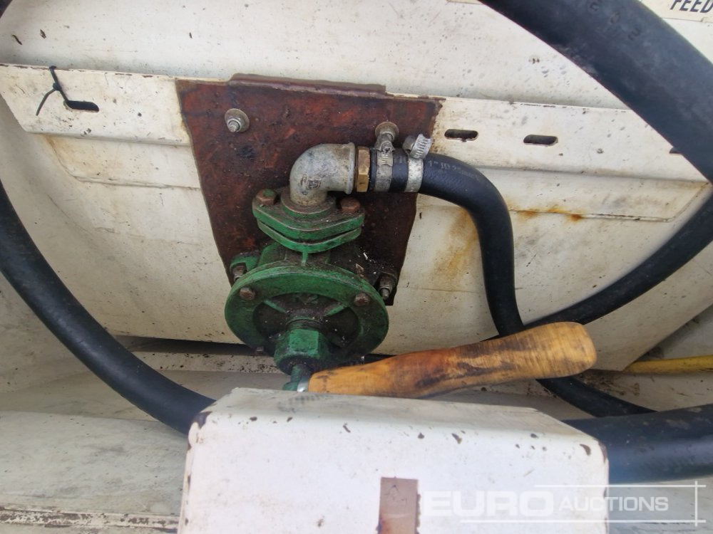 Δεξαμενή αποθήκευσης 2015 Western 10TCG: φωτογραφία 10 Δεξαμενή αποθήκευσης 2015 Western 10TCG: φωτογραφία 10