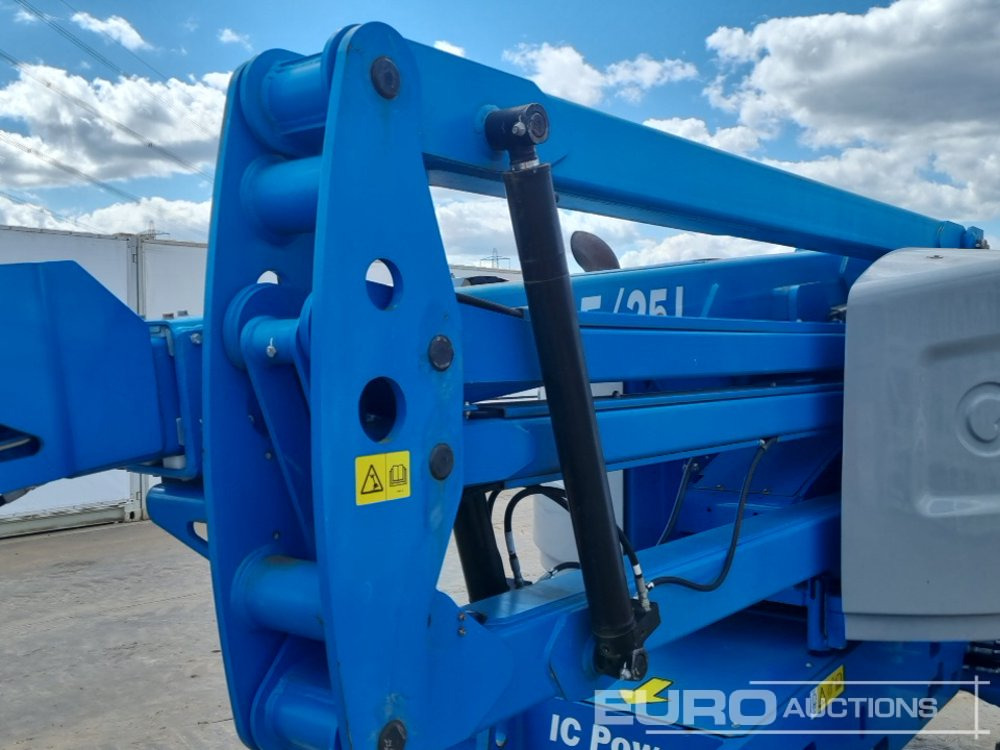 Πλατφόρμα εναέρια 2017 Genie Z45/25J: φωτογραφία 16