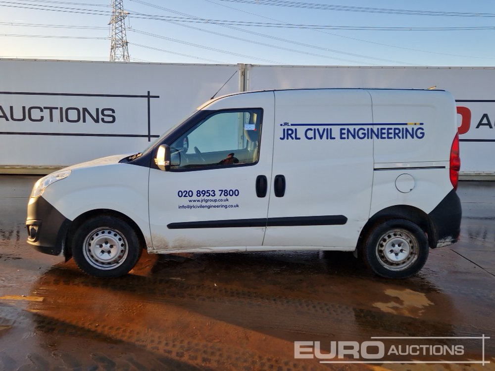 2017 Vauxhall Combo - Ελαφρύ επαγγελματικό: φωτογραφία 2 2017 Vauxhall Combo - Ελαφρύ επαγγελματικό: φωτογραφία 2