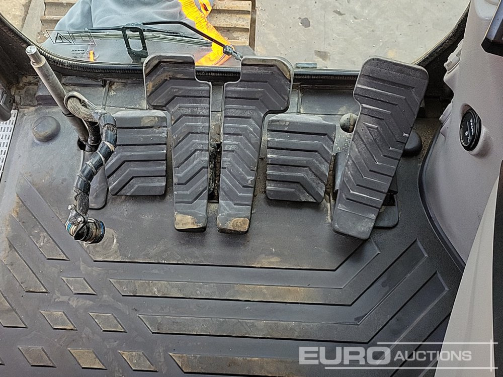 Ερπυστριοφόρος εκσκαφέας 2017 Volvo EC180EL: φωτογραφία 40