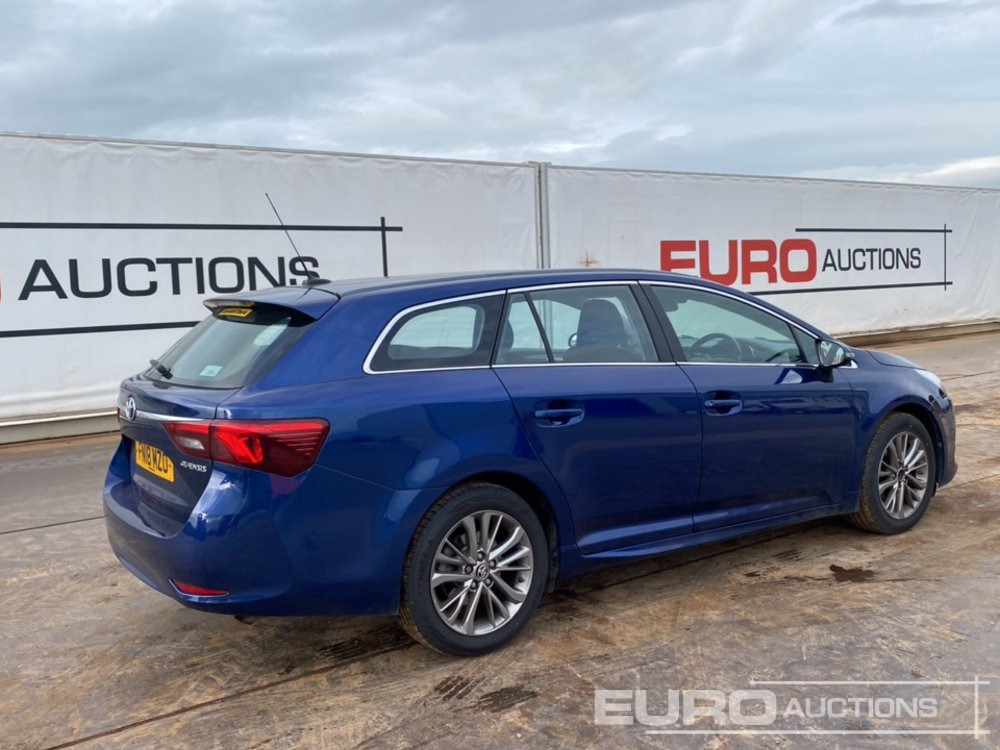 2018 Toyota Avensis - Αυτοκίνητο: φωτογραφία 5 2018 Toyota Avensis - Αυτοκίνητο: φωτογραφία 5