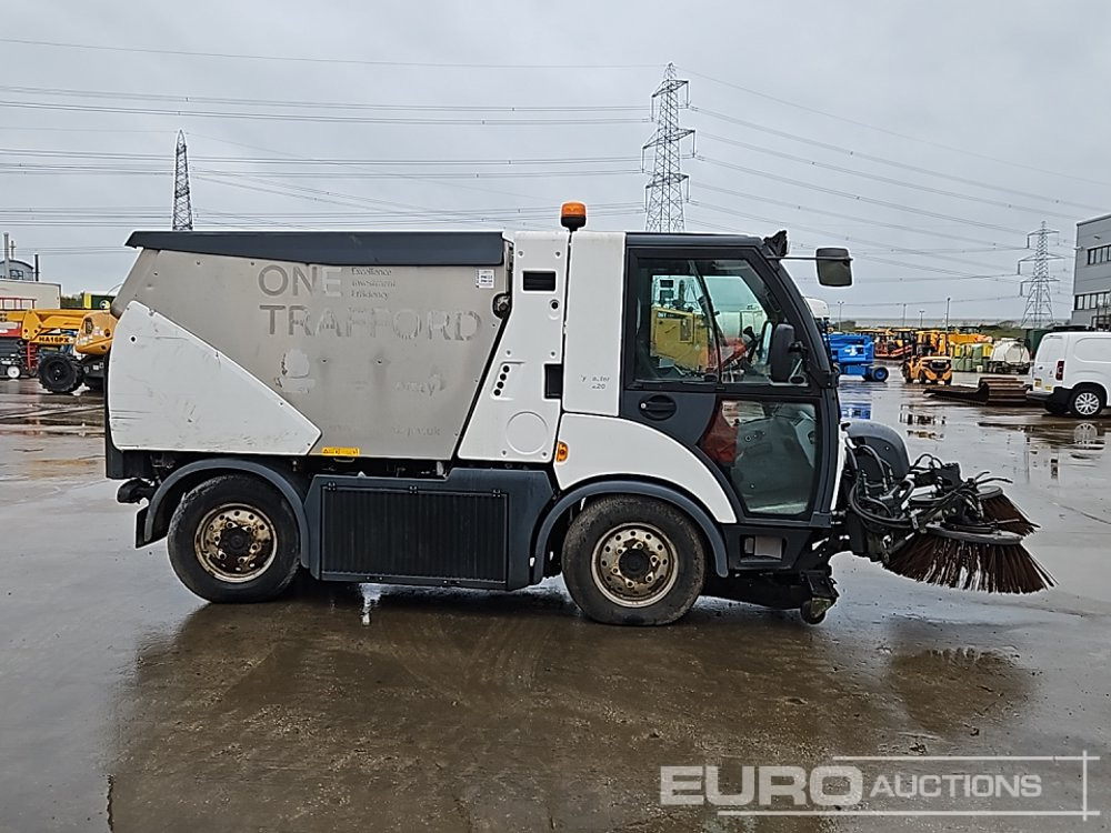 Σάρωθρο δρόμων 2019 Hako CITY MASTER 2200: φωτογραφία 6 Σάρωθρο δρόμων 2019 Hako CITY MASTER 2200: φωτογραφία 6