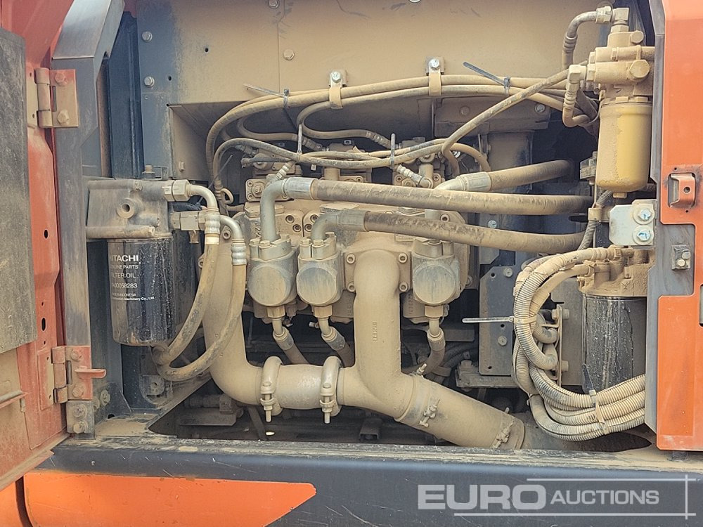 Ερπυστριοφόρος εκσκαφέας 2020 Hitachi ZX210LC-6: φωτογραφία 26