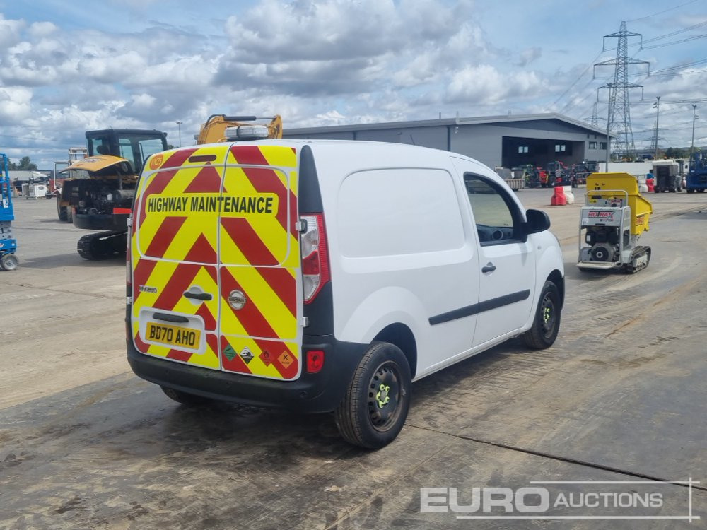 2020 Nissan NV250 - Ελαφρύ επαγγελματικό: φωτογραφία 5 2020 Nissan NV250 - Ελαφρύ επαγγελματικό: φωτογραφία 5