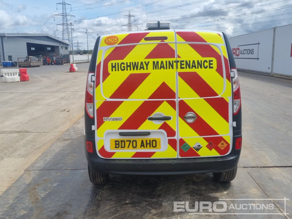 2020 Nissan NV250 - Ελαφρύ επαγγελματικό: φωτογραφία 4 2020 Nissan NV250 - Ελαφρύ επαγγελματικό: φωτογραφία 4