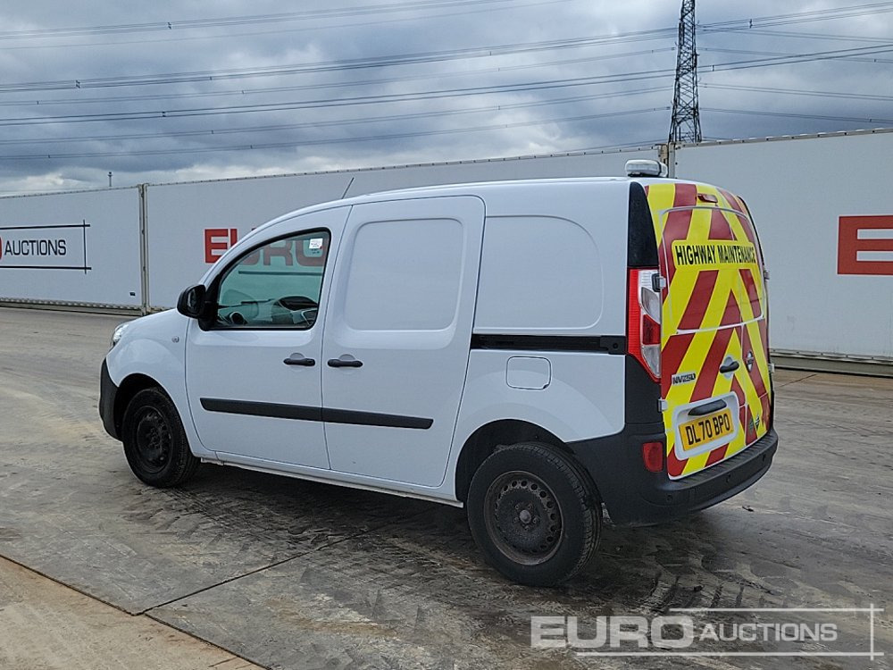 2020 Nissan NV250 - Ελαφρύ επαγγελματικό: φωτογραφία 3 2020 Nissan NV250 - Ελαφρύ επαγγελματικό: φωτογραφία 3