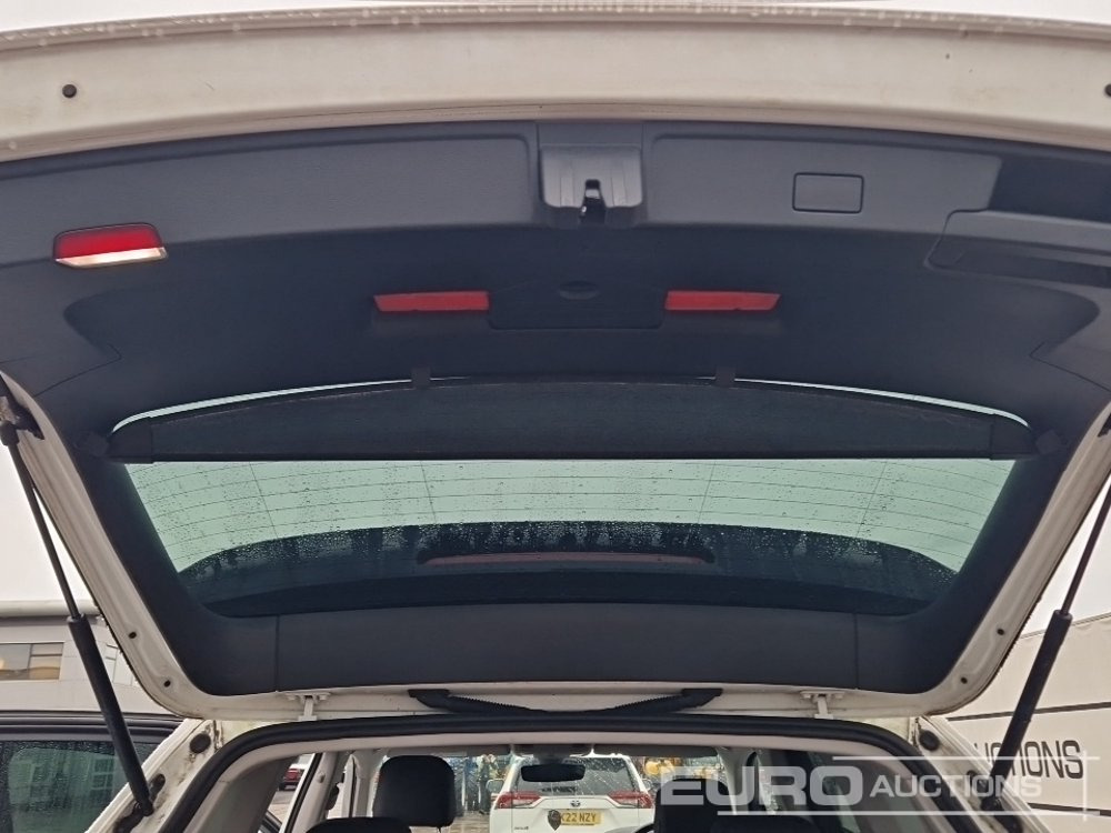 SUV 2020 Volkswagen Touareg: φωτογραφία 21