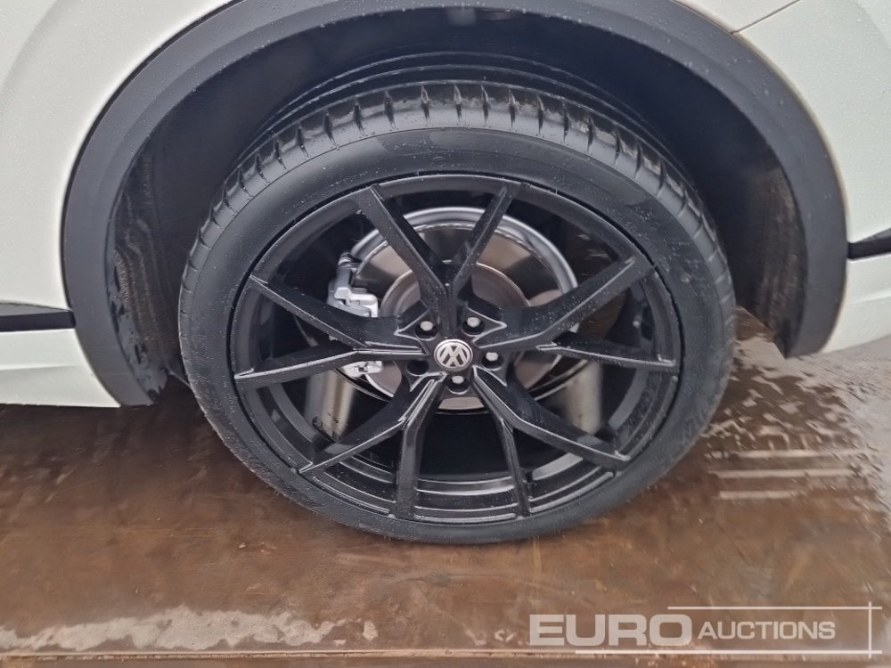 SUV 2020 Volkswagen Touareg: φωτογραφία 10