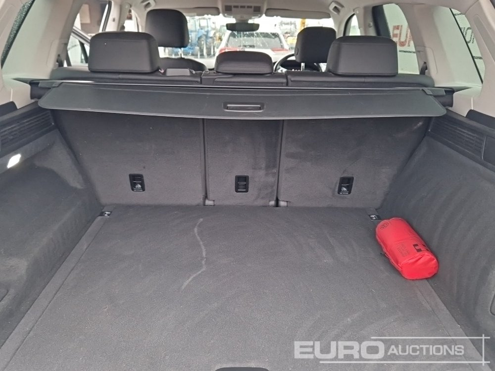 SUV 2020 Volkswagen Touareg: φωτογραφία 19