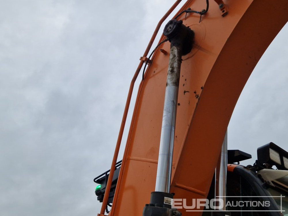 Ερπυστριοφόρος εκσκαφέας 2021 Doosan DX140LC-7: φωτογραφία 18