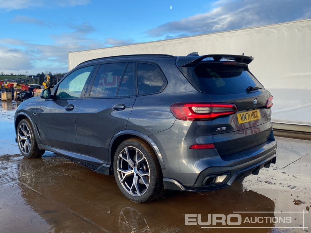 2022 BMW X5 45E M-Sport - SUV: φωτογραφία 3 2022 BMW X5 45E M-Sport - SUV: φωτογραφία 3