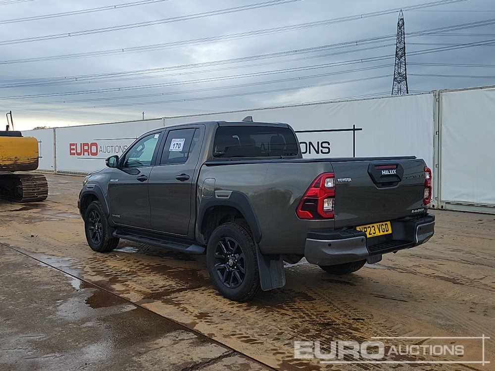 2023 Toyota Hilux Invincible X - Ημιφορτηγό: φωτογραφία 3 2023 Toyota Hilux Invincible X - Ημιφορτηγό: φωτογραφία 3