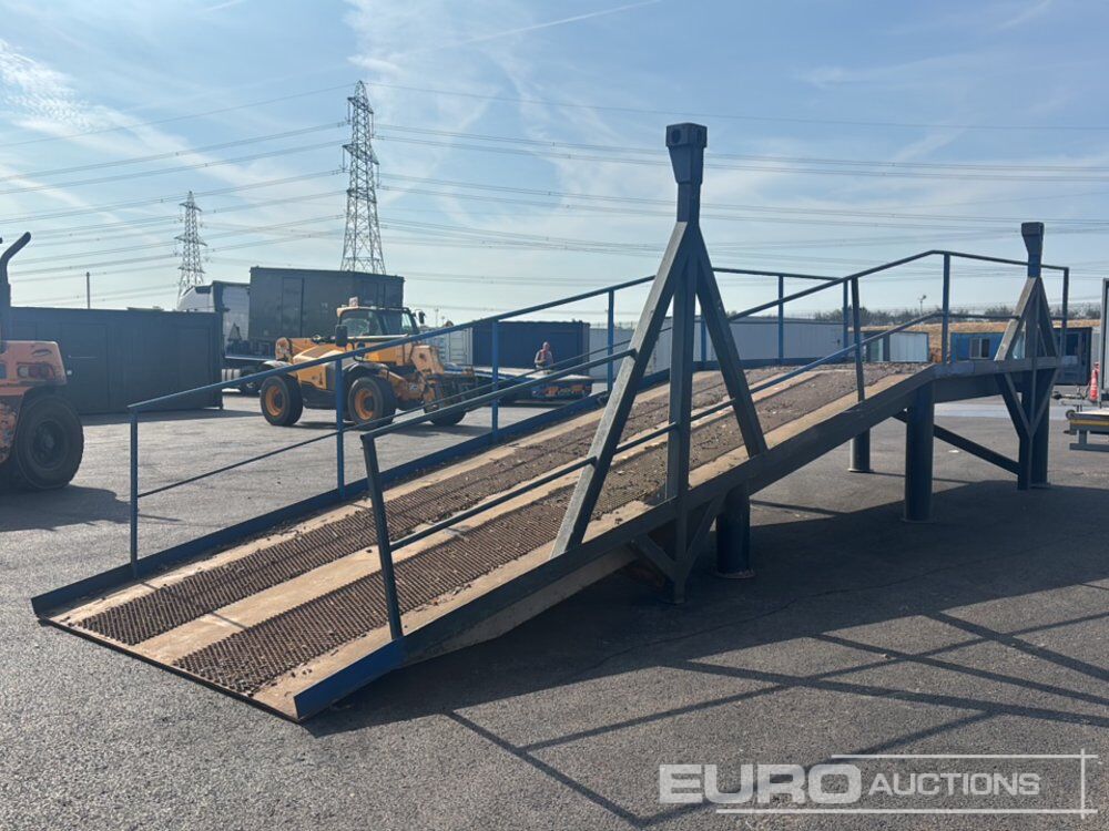 30' x 8' Loading Ramp - Άλλα μηχανήματα: φωτογραφία 5 30' x 8' Loading Ramp - Άλλα μηχανήματα: φωτογραφία 5