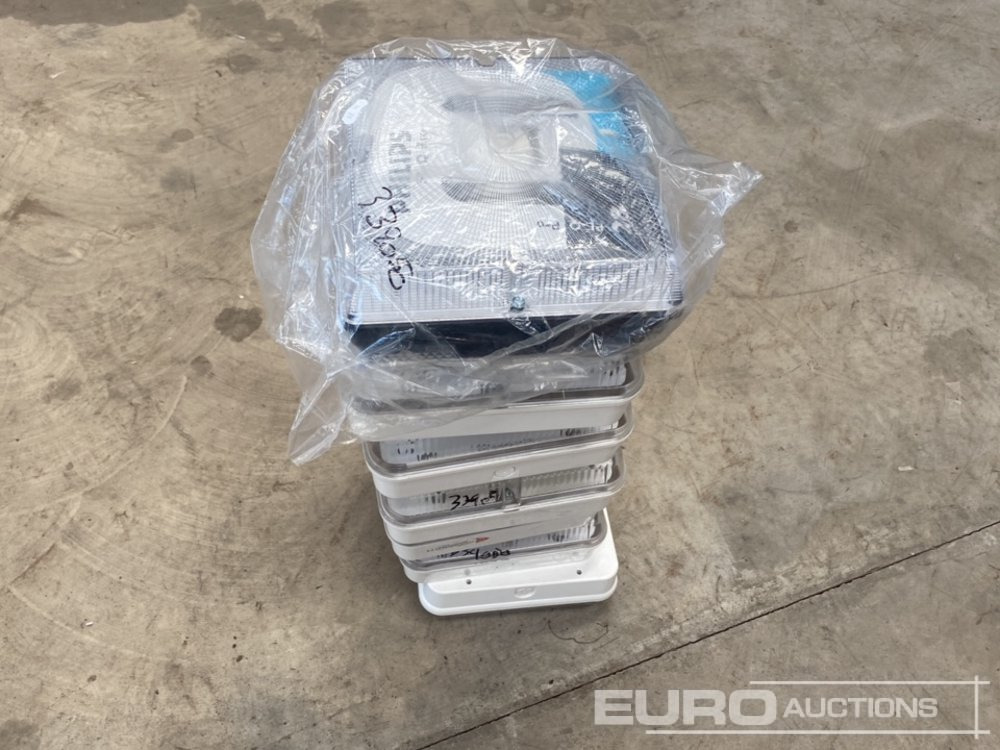 30W Outdoor Bulkheads (6 of), Phillips 30W Bulkhead (1 of) - Εξοπλισμός γκαράζ: φωτογραφία 5 30W Outdoor Bulkheads (6 of), Phillips 30W Bulkhead (1 of) - Εξοπλισμός γκαράζ: φωτογραφία 5