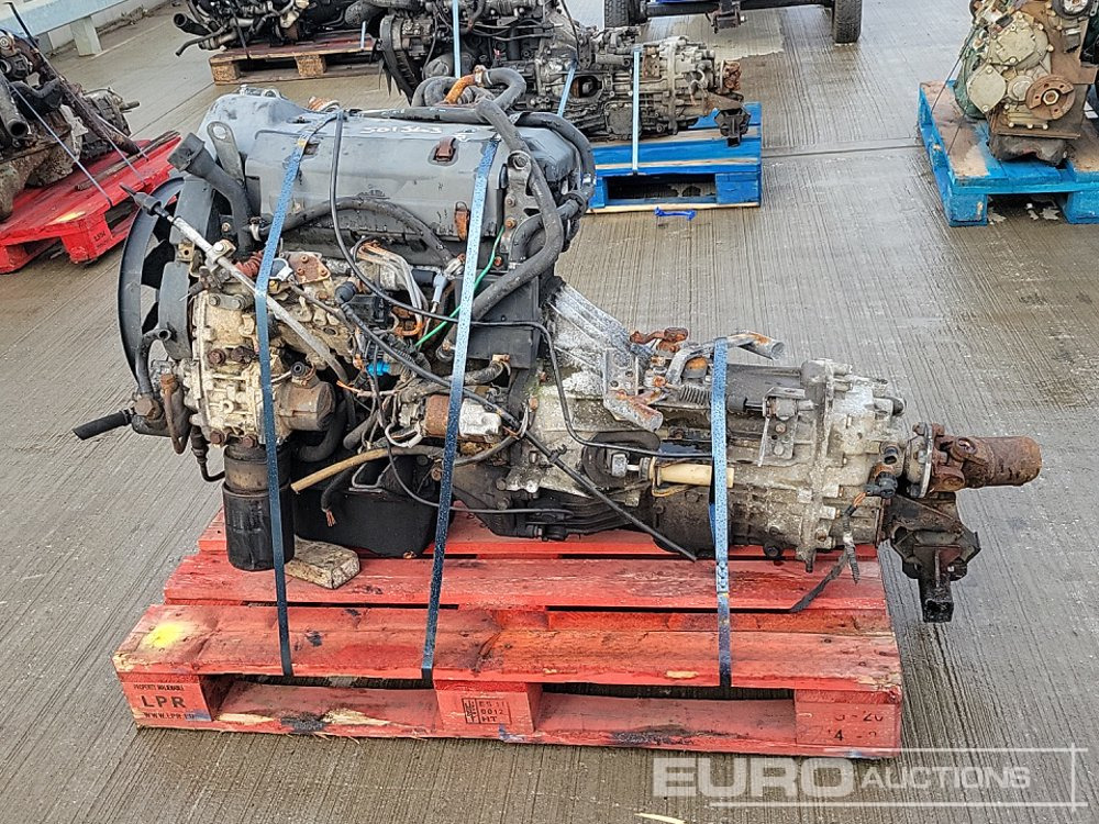 4 Cylinder Engine, Gearbox - Κινητήρας: φωτογραφία 2 4 Cylinder Engine, Gearbox - Κινητήρας: φωτογραφία 2