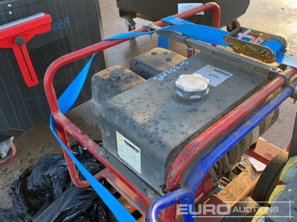 6Kva Petrol Generator, Honda Engine (2 of) - Βιομηχανική γεννήτρια: φωτογραφία 5 6Kva Petrol Generator, Honda Engine (2 of) - Βιομηχανική γεννήτρια: φωτογραφία 5