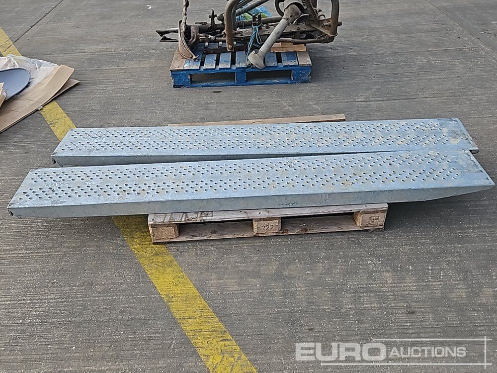 8' Loading Ramp (2 of) - Εξοπλισμού κατασκευών: φωτογραφία 4 8' Loading Ramp (2 of) - Εξοπλισμού κατασκευών: φωτογραφία 4