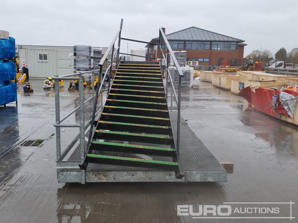 Access Platform, 16 Tread Stairs - Εξοπλισμού κατασκευών: φωτογραφία 4 Access Platform, 16 Tread Stairs - Εξοπλισμού κατασκευών: φωτογραφία 4