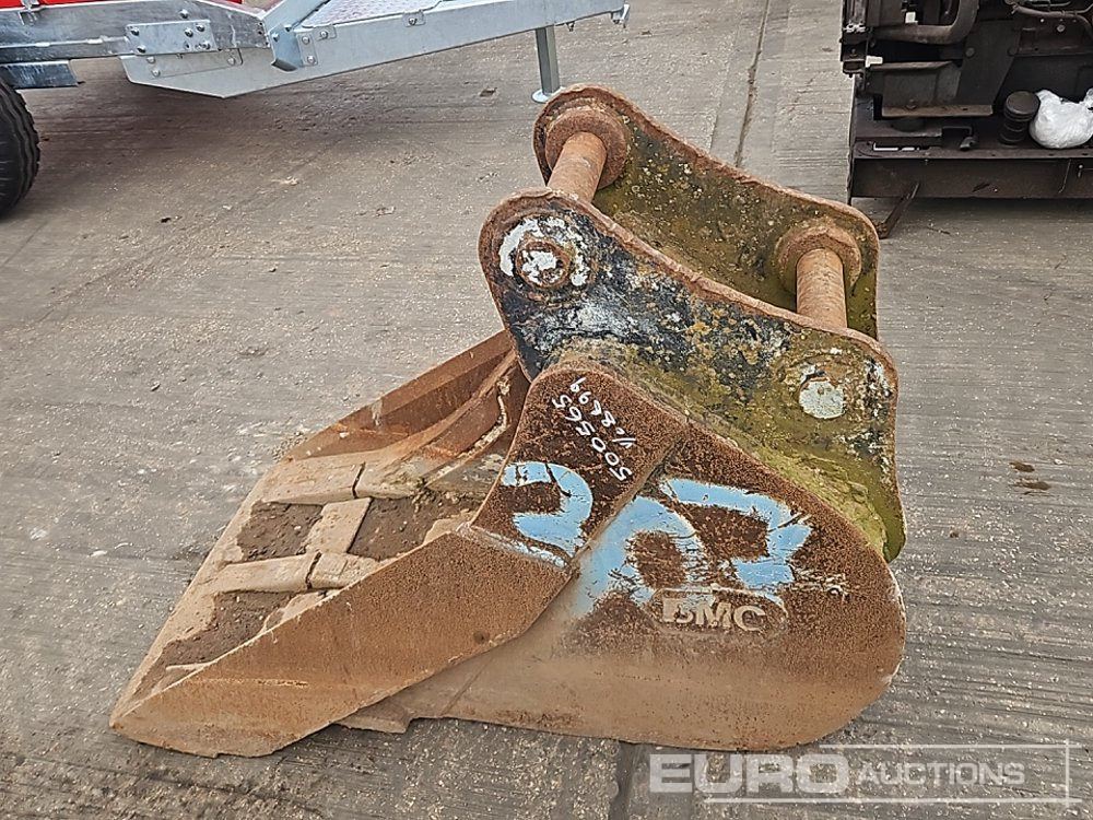BMC 30" Digging Bucket 65mm Pin to suit 13 Ton Excavator - Κουβας: φωτογραφία 2 BMC 30" Digging Bucket 65mm Pin to suit 13 Ton Excavator - Κουβας: φωτογραφία 2