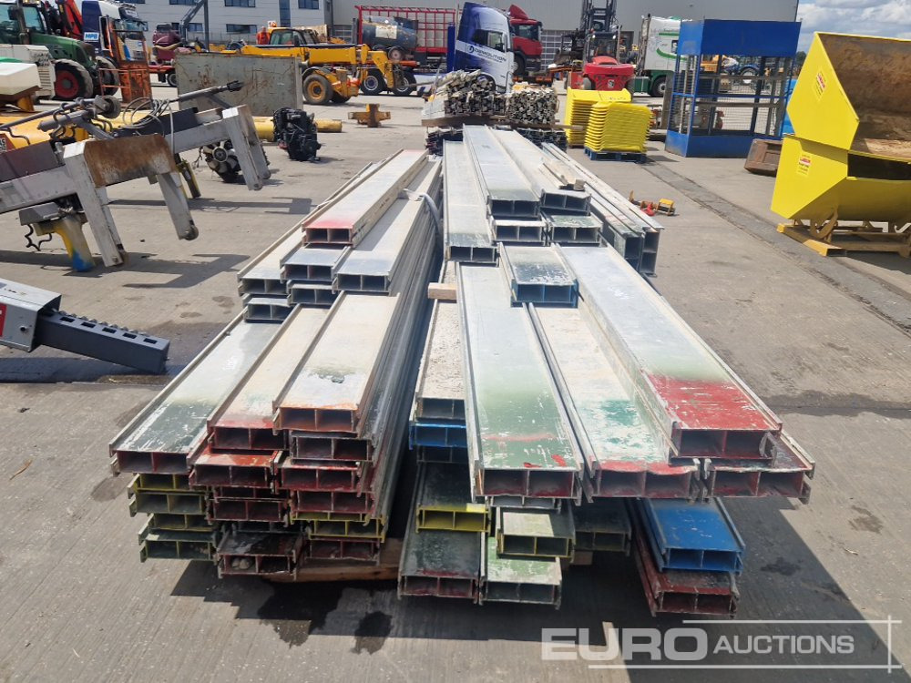 Bundle of 225mm Twin Web Beams, 150mm Twin Web Beams (2 of), 120mm Twin Web Beams (2 of) - Εξοπλισμού κατασκευών: φωτογραφία 5 Bundle of 225mm Twin Web Beams, 150mm Twin Web Beams (2 of), 120mm Twin Web Beams (2 of) - Εξοπλισμού κατασκευών: φωτογραφία 5