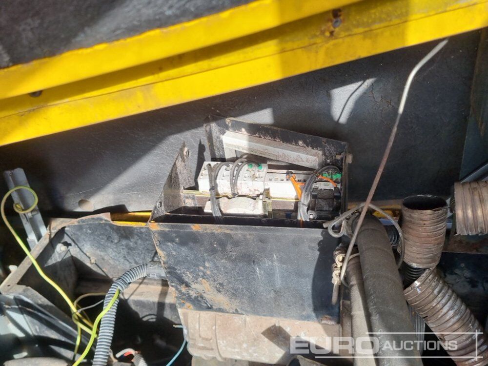 Αεροσυμπιεστής Comp Air Compressor (Engine Missing), Atlas Copco Single Axle Compressor (Engine Missing), Comp Air Single Axle Compressor (Engine Missing): φωτογραφία 14 Αεροσυμπιεστής Comp Air Compressor (Engine Missing), Atlas Copco Single Axle Compressor (Engine Missing), Comp Air Single Axle Compressor (Engine Missing): φωτογραφία 14