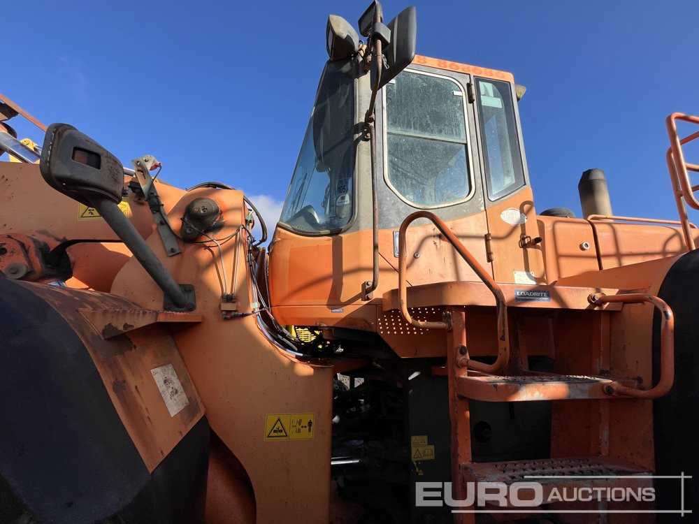 Doosan DL400 - Ελαστιχοφόρος φορτωτής: φωτογραφία 1 Doosan DL400 - Ελαστιχοφόρος φορτωτής: φωτογραφία 1