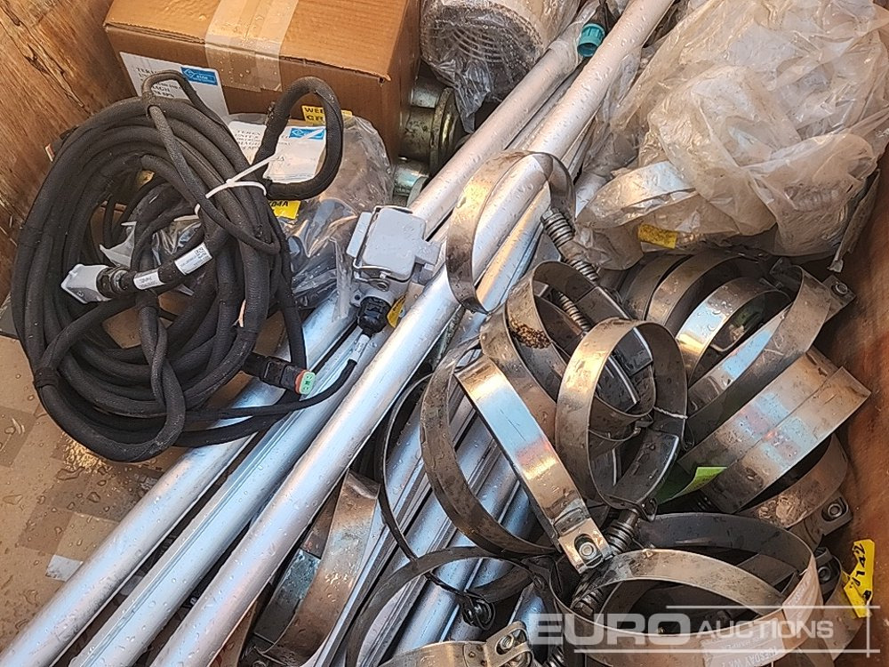 Engine Harnesses, Fuel Level Sensors, Clamps, Pins - Ανταλλακτικό για Κατασκευή μηχανήματα: φωτογραφία 5 Engine Harnesses, Fuel Level Sensors, Clamps, Pins - Ανταλλακτικό για Κατασκευή μηχανήματα: φωτογραφία 5