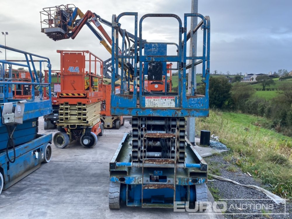 Genie GS-3246 - Πλατφόρμα εναέρια: φωτογραφία 2 Genie GS-3246 - Πλατφόρμα εναέρια: φωτογραφία 2