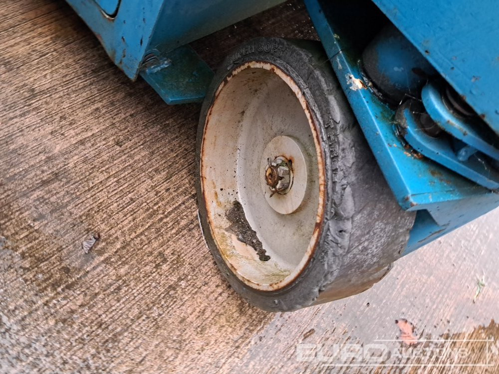 Genie GS2646 - Πλατφόρμα εναέρια: φωτογραφία 5 Genie GS2646 - Πλατφόρμα εναέρια: φωτογραφία 5