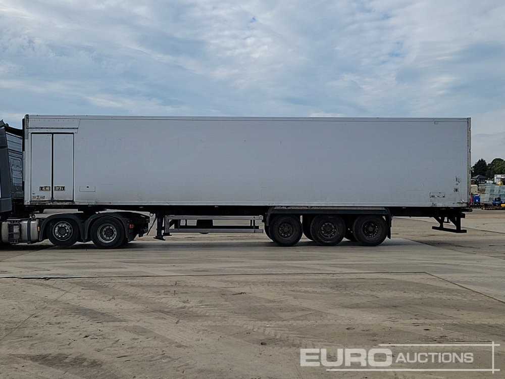 Gray Adams Tri Axle Refrigeration Trailer (Plating Certificate Available) - Επικαθήμενο ψυγείο: φωτογραφία 2 Gray Adams Tri Axle Refrigeration Trailer (Plating Certificate Available) - Επικαθήμενο ψυγείο: φωτογραφία 2