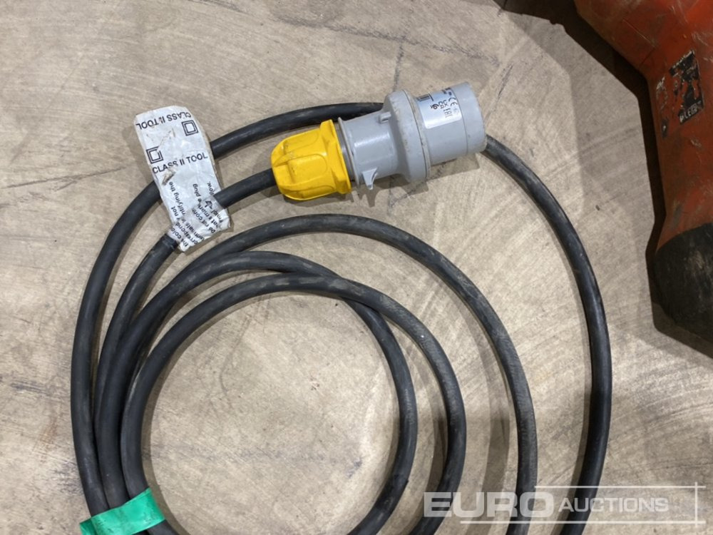 Hilti TE70-ATC 110 Volt Hammer Drill/Breaker - Εξοπλισμού κατασκευών: φωτογραφία 5 Hilti TE70-ATC 110 Volt Hammer Drill/Breaker - Εξοπλισμού κατασκευών: φωτογραφία 5