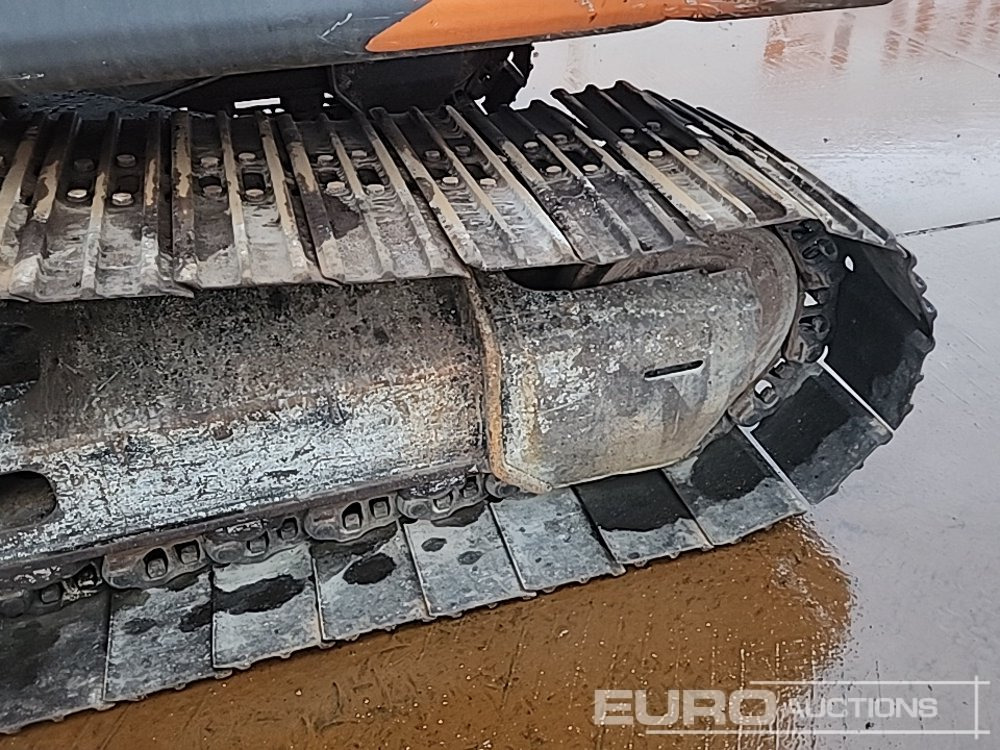 Ερπυστριοφόρος εκσκαφέας Hitachi ZX210LC-3: φωτογραφία 7