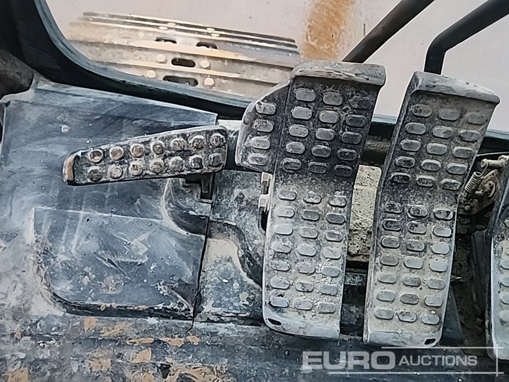 Ερπυστριοφόρος εκσκαφέας Hitachi ZX210LC-3: φωτογραφία 34