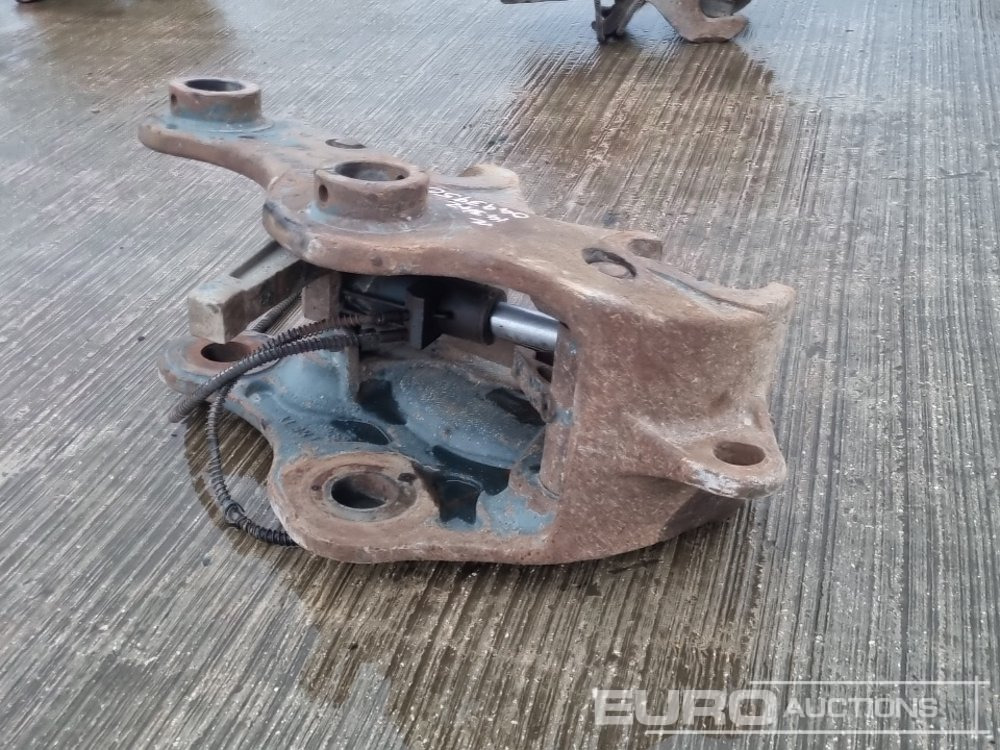 Ταχυσύνδεσμος Hydraulic Double Lock Quick Hitch 80mm Pin to suit 20 Ton Excavator: φωτογραφία 7 Ταχυσύνδεσμος Hydraulic Double Lock Quick Hitch 80mm Pin to suit 20 Ton Excavator: φωτογραφία 7