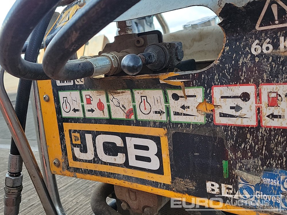 Μηχανών ασφάλτου JCB Beaver: φωτογραφία 13 Μηχανών ασφάλτου JCB Beaver: φωτογραφία 13
